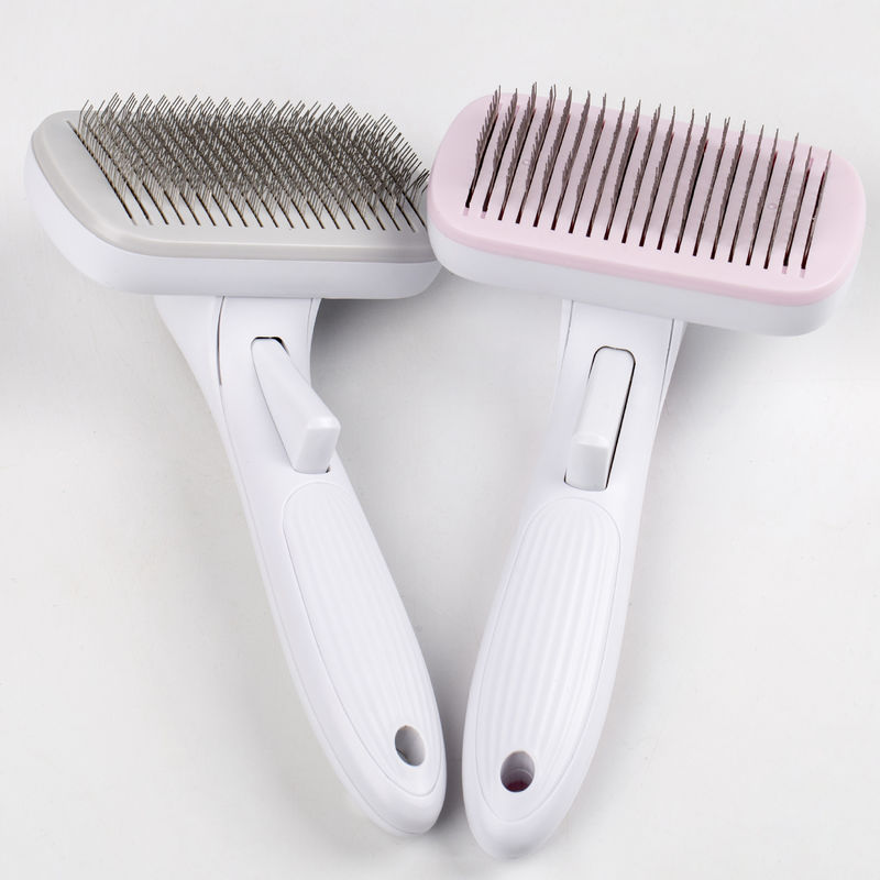 Αυτόματο Remover Slicker Pet τρίχας της Pet που ρίχνει τη χτένα βουρτσών για την πιστοποίηση γατών BSCI σκυλιών